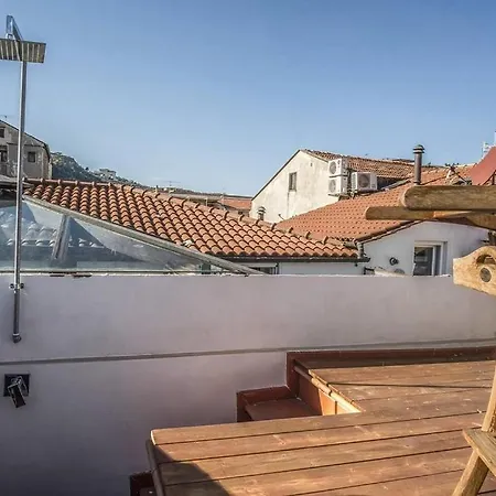 Apartment Caruso