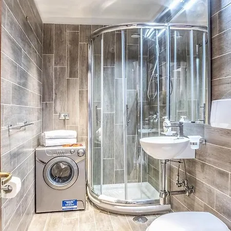 Apartment Caruso *